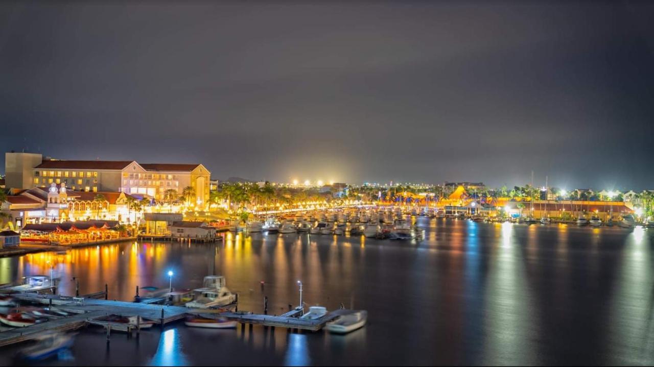 Ocean View Condo Overlooking The Caribbean Sea オラニエスタッド エクステリア 写真